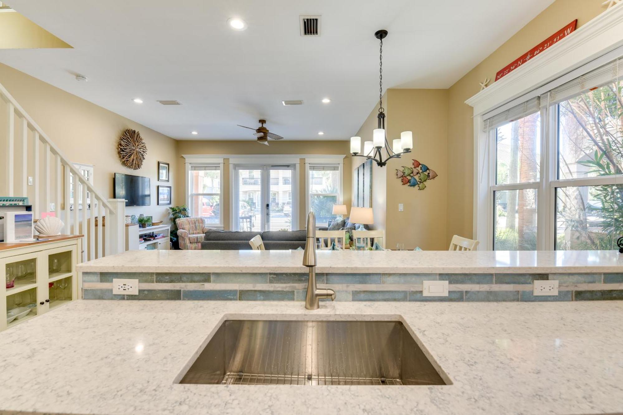 Bright And Modern Townhome Steps To Miramar Beach! Дестин Экстерьер фото